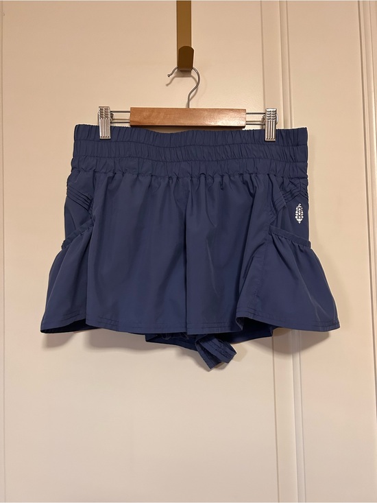 FP Movement by Free People Pants - 🧘🏽‍♀️🩵FP Movement by Free People Navy Athletic Skort with Built-In Shorts🩵🧘🏽‍♀️